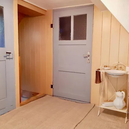 Holiday home Charming With Natural Garden Unterweid