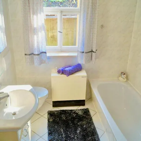 Charmantes Mit Naturgarten Unterweid