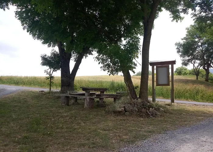 Charmantes Mit Naturgarten Unterweid